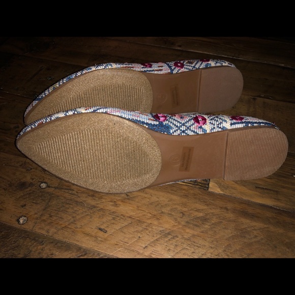 Ballet Flats - Picture 3 of 3